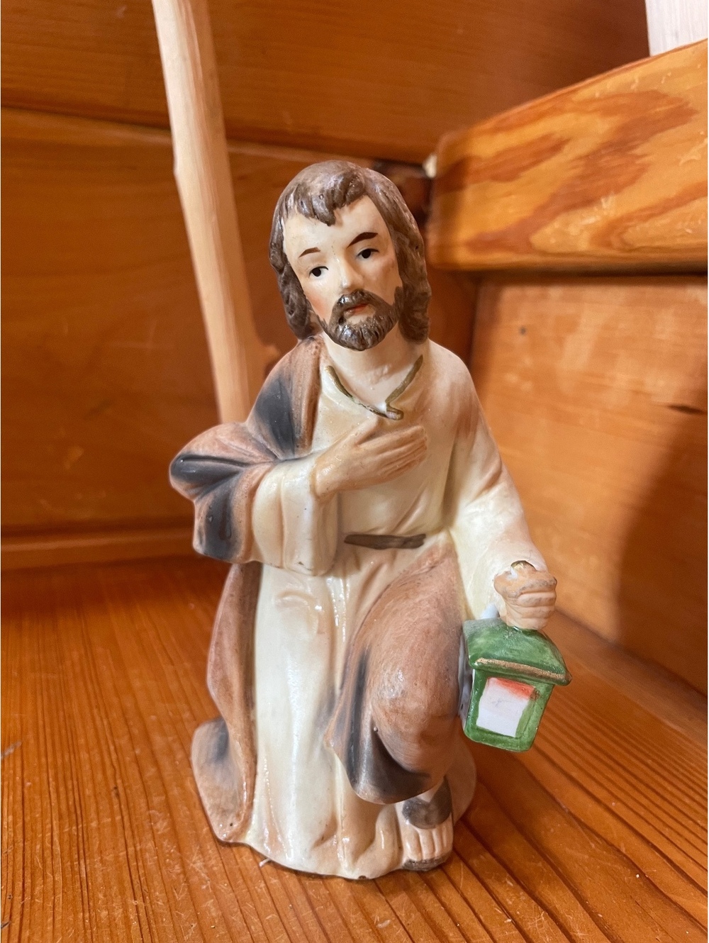Vintage HOMCO Kneeling Joseph Nativity Figurine (Model 5216)